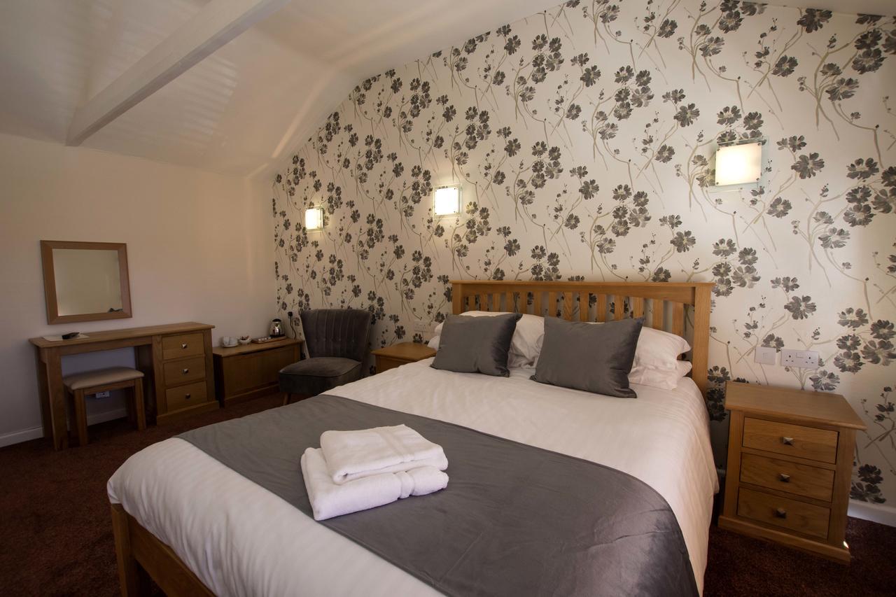 The Crown Inn Hotel Long Melford Exteriör bild